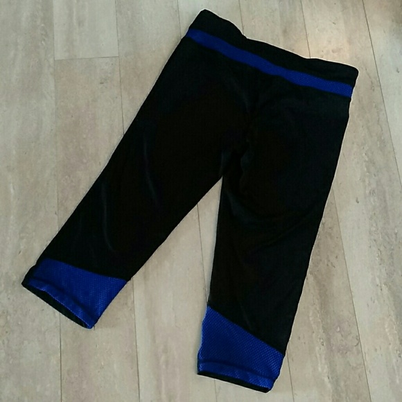 Crop Length Yoga Pants - Picture 2 of 5